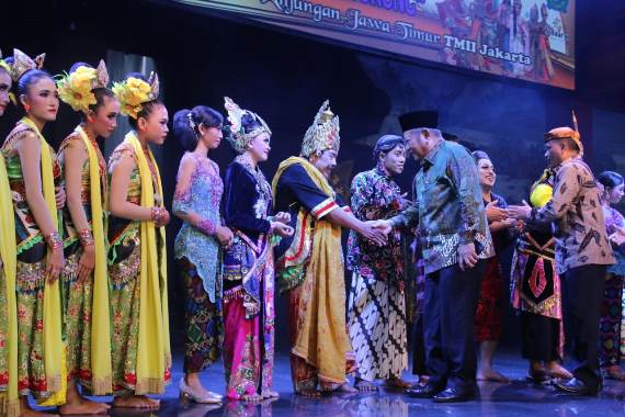 kesenian sda di tmii 1