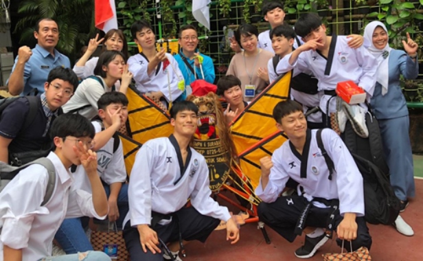 14 Pelajar Korea Selatan Kunjungi Surabaya untuk Lakukan Ini