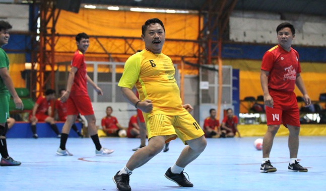 giyantona selebrasi