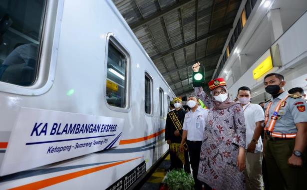 Kereta Api Blambangan Ekspres Diluncurkan, Jurusan Banyuwangi – Semarang