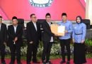 <span style='color:#ff0000;font-size:12px;'>Berita Sidoarjo </span><br> Sah, KPU Sidoarjo Tetapkan Subandi dan Mimik Idayana sebagai Bupati dan Wakil Bupati