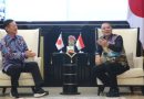 <span style='color:#ff0000;font-size:12px;'>Berita Surabaya </span><br> Konjen Jepang Takeyama Kenichi Pamitan Wali Kota Surabaya Eri Cahyadi, setelah Empat Tahun Bertugas di Surabaya