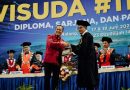 <span style='color:#ff0000;font-size:12px;'>Pendidikan </span><br> Gubernur NTB Lalu Muhammad Iqbal Motivasi Wisudawan UMM