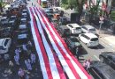 <span style='color:#ff0000;font-size:12px;'>Agustusan 2025 </span><br> Bendera Merah Putih Terpanjang Pemprov Jatim Pecahkan Rekor MURI