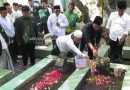 <span style='color:#ff0000;font-size:12px;'>Berita Sidoarjo </span><br> Menyusuri Jejak Ulama Pendiri, PCNU Sidoarjo Napak Tilas 18 Makam Muassis Jelang Harlah NU ke-103