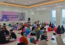 <span style='color:#ff0000;font-size:12px;'>Berita Sidoarjo </span><br> RSU Assakinah Medika Sidoarjo Gelar Couple Yoga Prenatal, Libatkan Suami