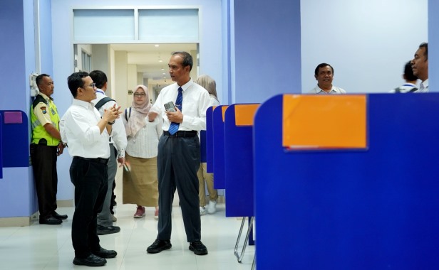 <span style='color:#ff0000;font-size:12px;'>Pendidikan </span><br> Wakil Rektor Universitas Brawijaya Tinjau Kesiapan Lokasi UTBK 2026