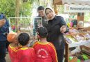<span style='color:#ff0000;font-size:12px;'>Berita Sidoarjo </span><br> Asyik Tanpa Ponsel, Wabup Sidoarjo Dorong Anak Belajar Lewat Permainan Tradisional di Kampung Lali Gadget