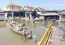 <span style='color:#ff0000;font-size:12px;'>Berita Sidoarjo </span><br> Banjir Rob Lumpuhkan Wisata Sedati, Ratusan Pemancing Gagal Berwisata di Hari Libur Tahun Baru Islam