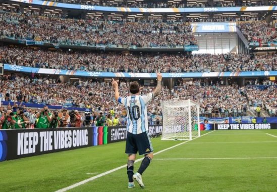 <span style='color:#ff0000;font-size:12px;'>Piala Dunia 2026 </span><br> Persaingan Top Skor Piala Dunia 2026 Makin Panas, Lionel Messi Memimpin Ditempel Ketat Mbappe dan Haaland, Ronaldo Belum Cetak Gol