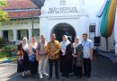 Dirut BPJS Kesehatan Bekali 96 Dokter Spesialis Baru FK Unair, Program JKN