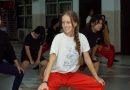 <span style='color:#ff0000;font-size:12px;'>Pendidikan </span><br> Talita Faccioli, Pelajar Italia Antusias Belajar Budaya dan Tari Tradisional di SMATAG Surabaya
