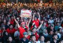 <span style='color:#ff0000;font-size:12px;'>FIFA ASEAN Cup 2026 </span><br> Nobar FIFA ASEAN Cup 2026, Timnas Indonesia Juara, Euforia Ribuan Orang Pecah di Halaman Kantor Gubernur Jateng